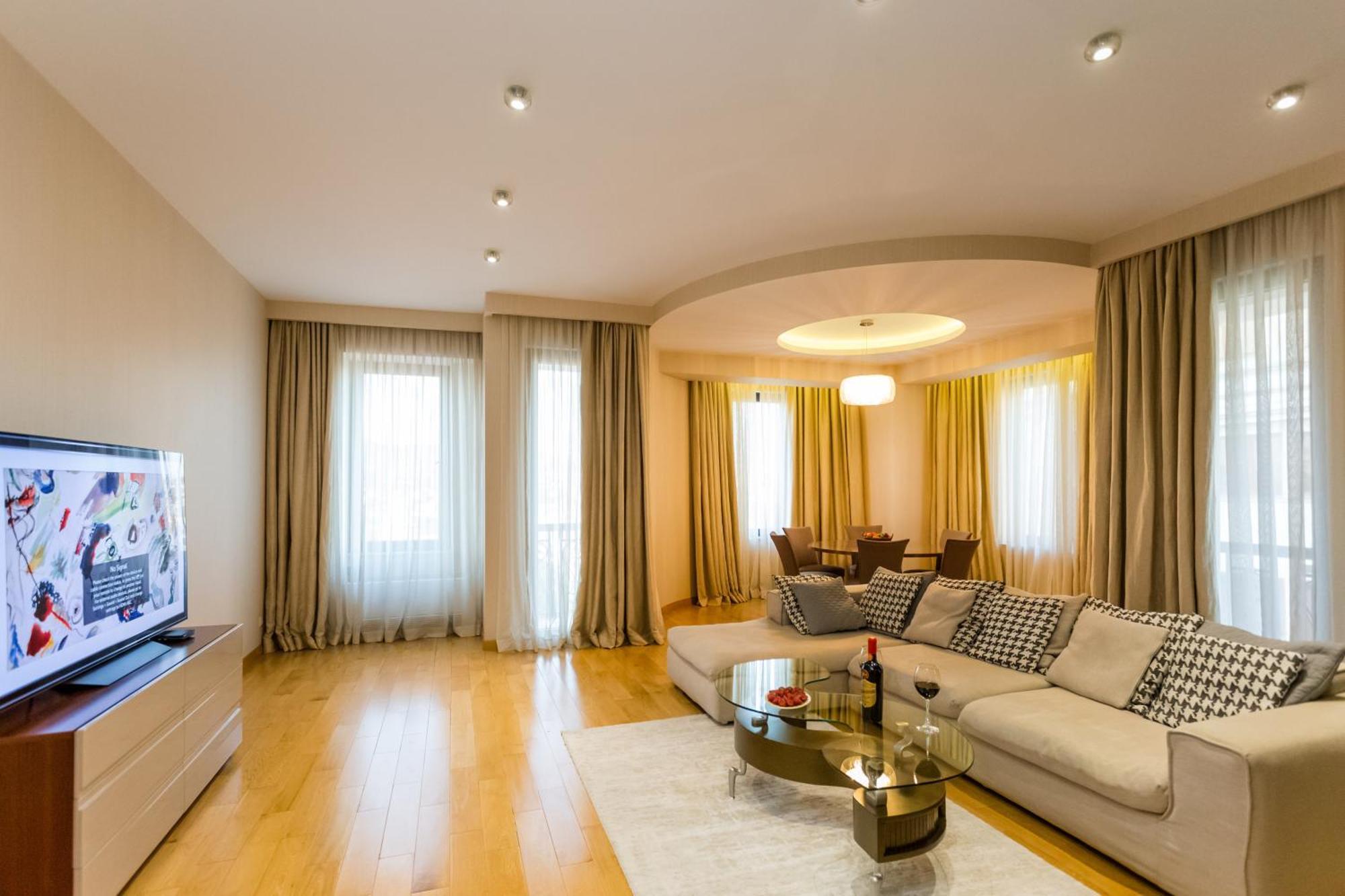 The Grand Apartment Lll تبليسي المظهر الخارجي الصورة